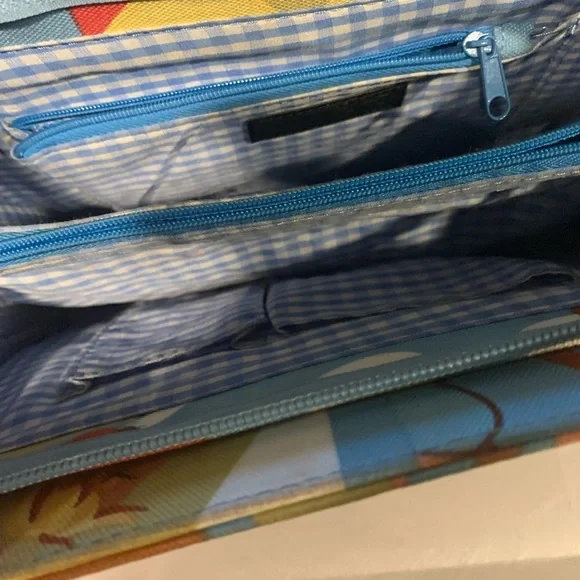 Purse - Picture 2 of 5